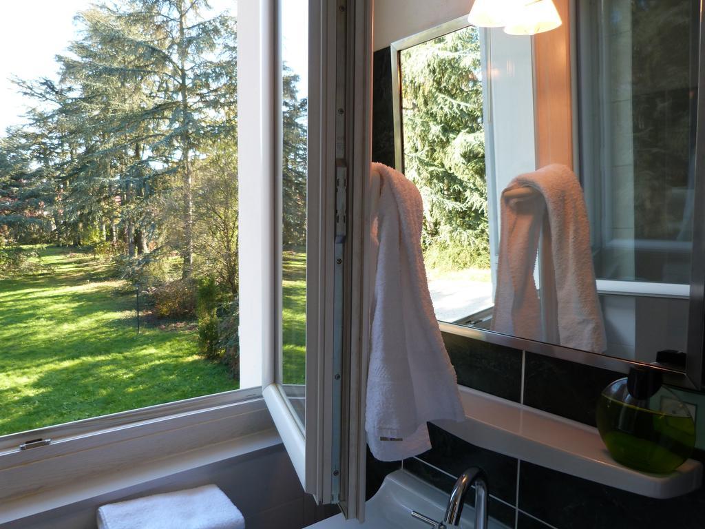 La Maison De Roussille Bed & Breakfast Francheville  Стая снимка