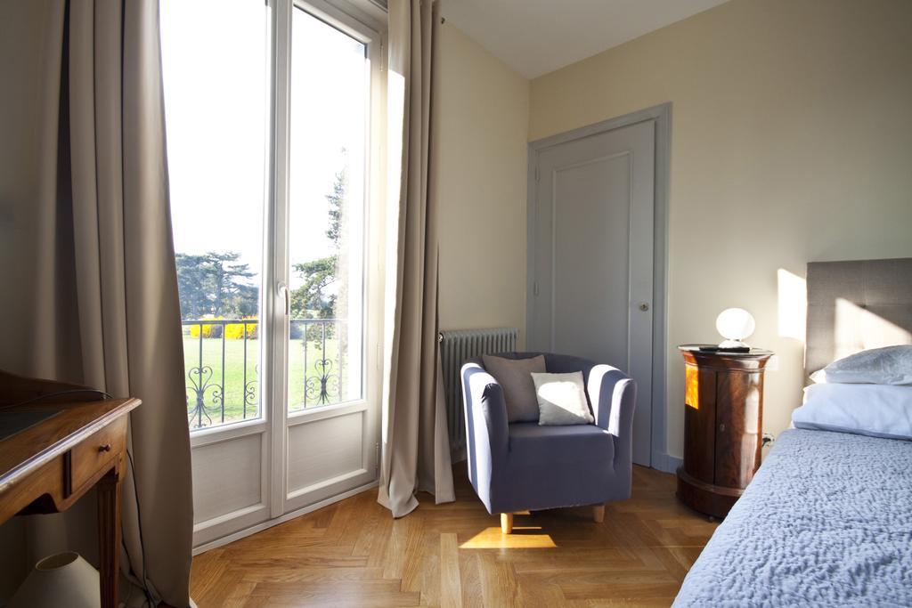 La Maison De Roussille Bed & Breakfast Francheville  Стая снимка