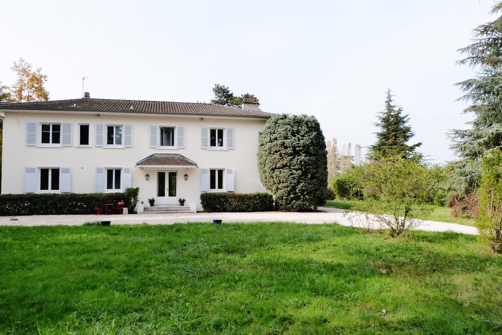 La Maison De Roussille Bed & Breakfast Francheville  Екстериор снимка
